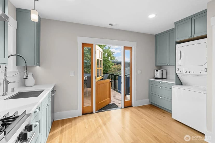 Property photo for 219 5th Avenue W, Kirkland photo 8