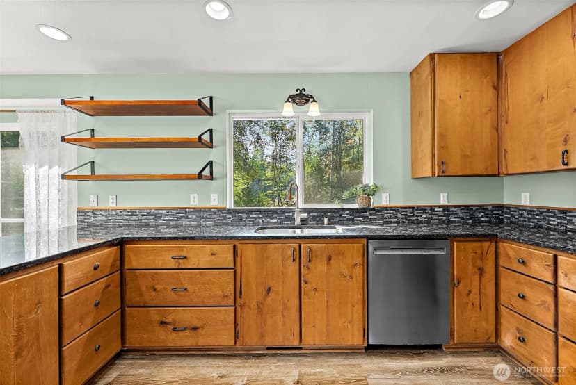 Property photo for 16726 Nw One Mile Road, Seabeck photo 10