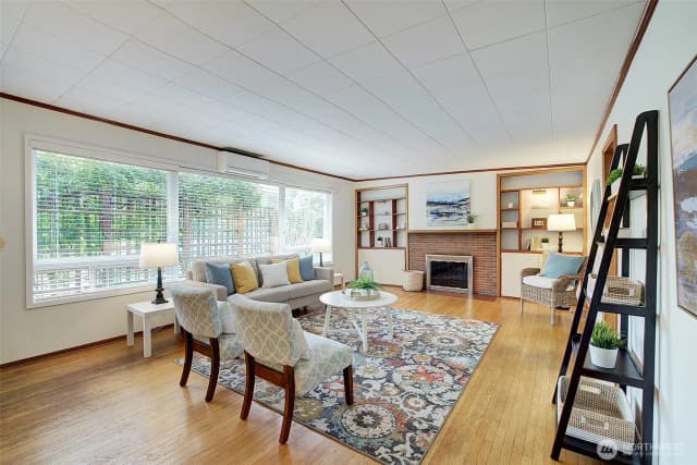 Property photo for 2138 N 130th Street, Seattle photo 5