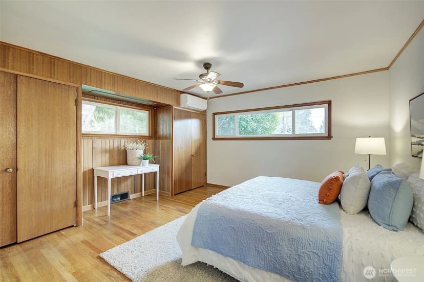 Property photo for 2138 N 130th Street, Seattle photo 12