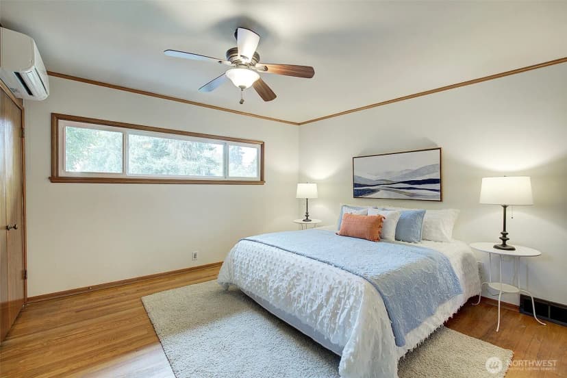 Property photo for 2138 N 130th Street, Seattle photo 11