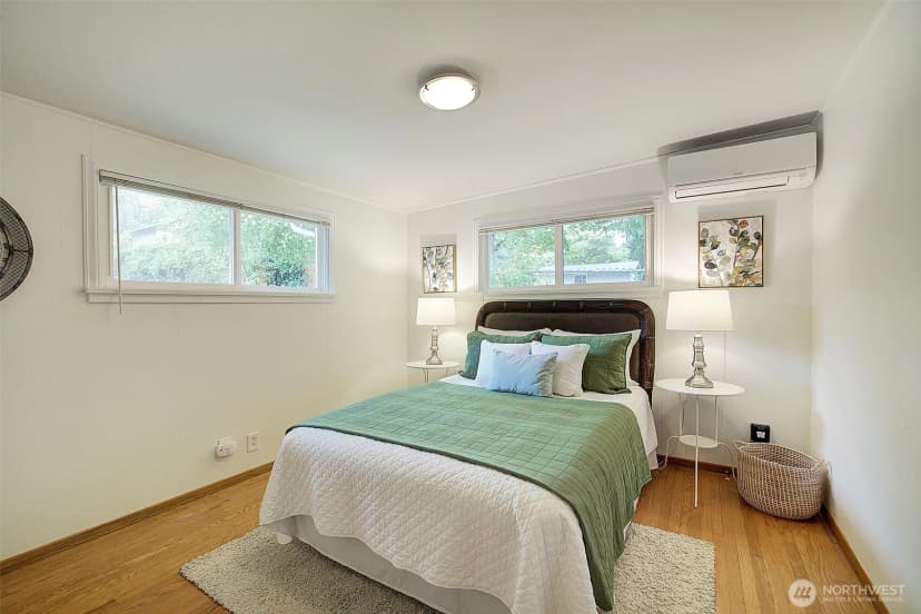 Property photo for 2138 N 130th Street, Seattle photo 14