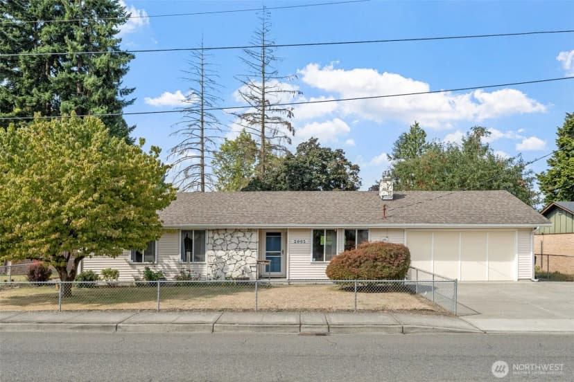Property photo for 2005 M Street Se, Auburn