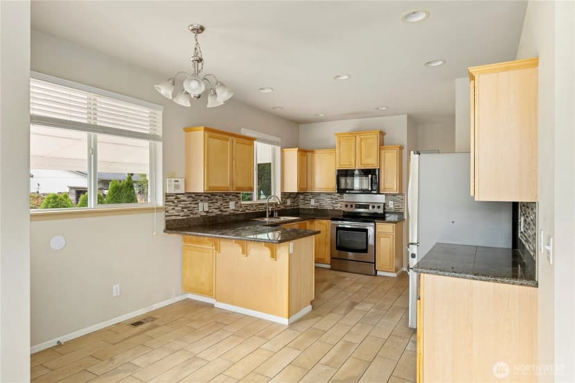 Property photo for 1104 183rd Street Ct E, Spanaway photo 11