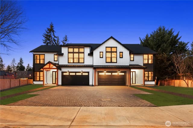 Property photo for 14142 Se 8th Street, Bellevue photo 2