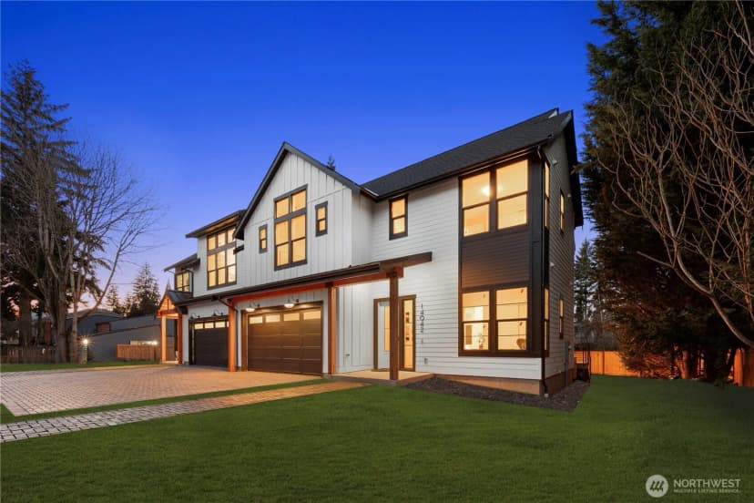 Property photo for 14142 Se 8th Street, Bellevue photo 3