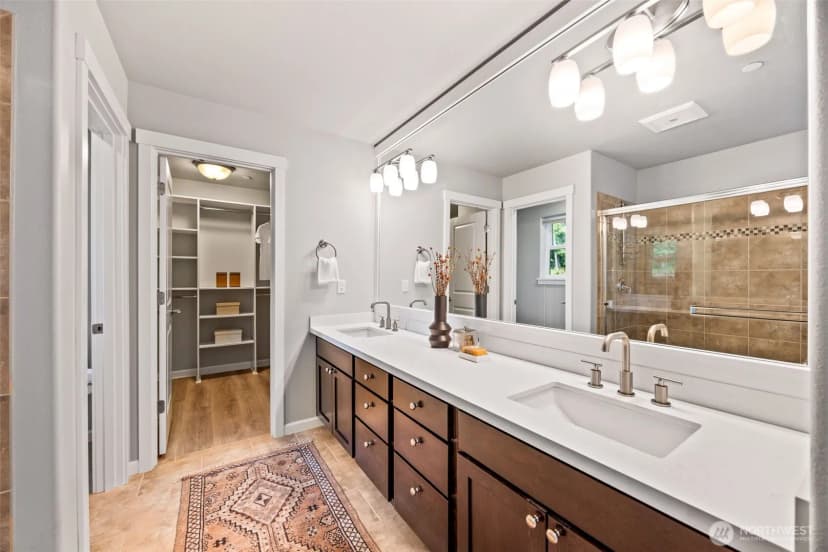 Property photo for 11722 Ne 112th Street, Kirkland photo 20