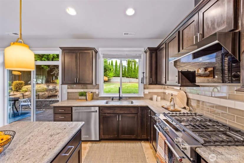 Property photo for 11722 Ne 112th Street, Kirkland photo 16