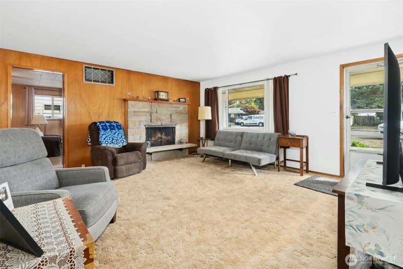 Property photo for 16151 126th Avenue Se, Renton photo 5