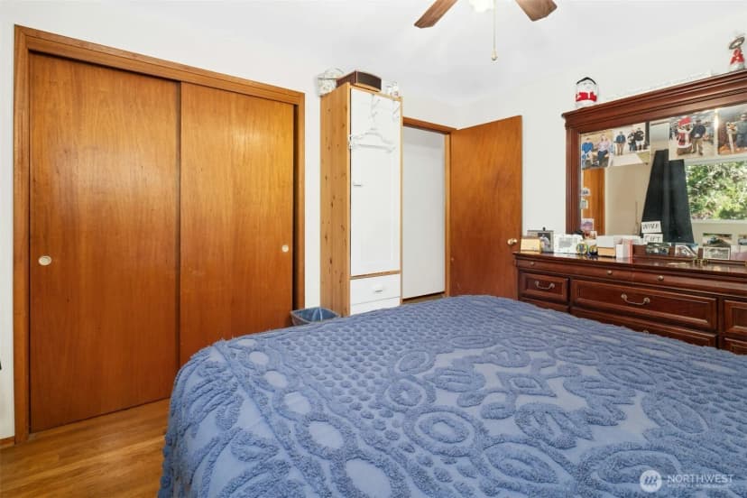 Property photo for 16151 126th Avenue Se, Renton photo 15