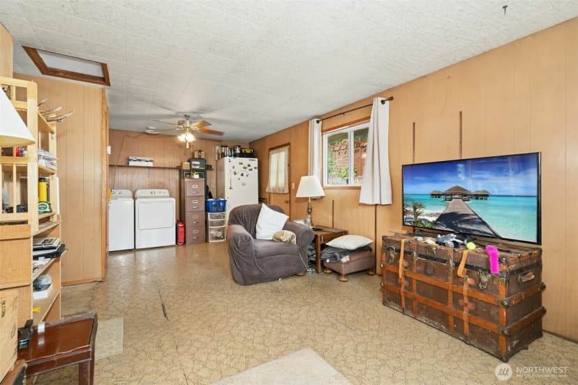 Property photo for 16151 126th Avenue Se, Renton photo 12