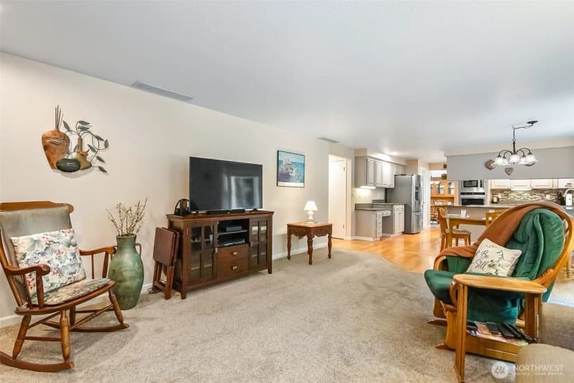 Property photo for 12504 40th Avenue Se, Everett photo 14