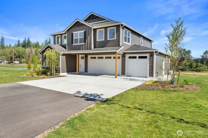 Property photo for 17825 11th Avenue Ne, Arlington