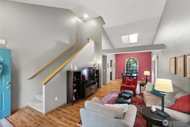 Property photo for 1809 Oak Avenue Ne, Olympia photo 4