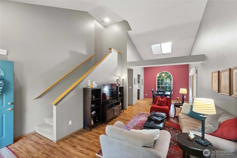Property photo for 1809 Oak Avenue Ne, Olympia photo 4