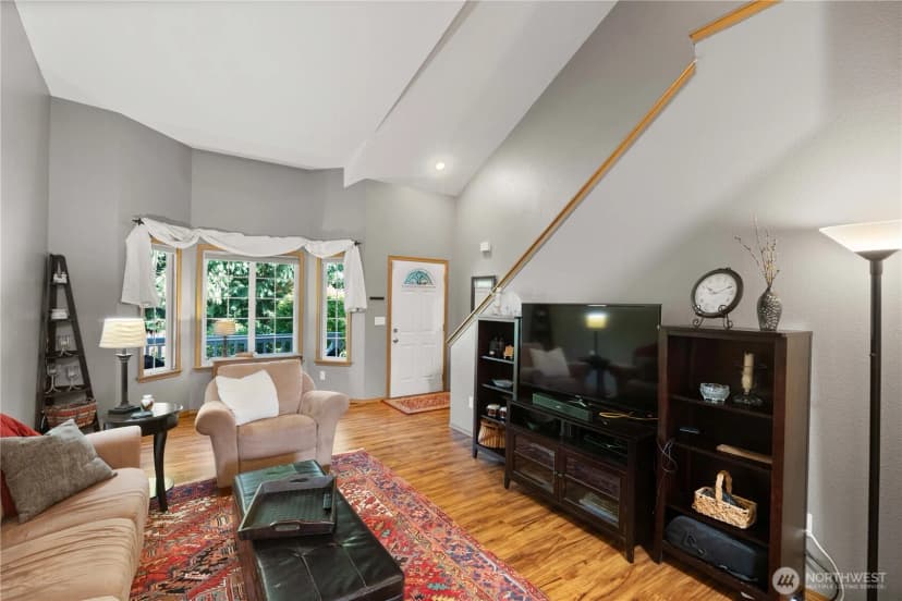 Property photo for 1809 Oak Avenue Ne, Olympia photo 6