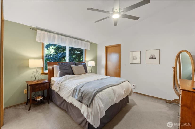 Property photo for 1809 Oak Avenue Ne, Olympia photo 21