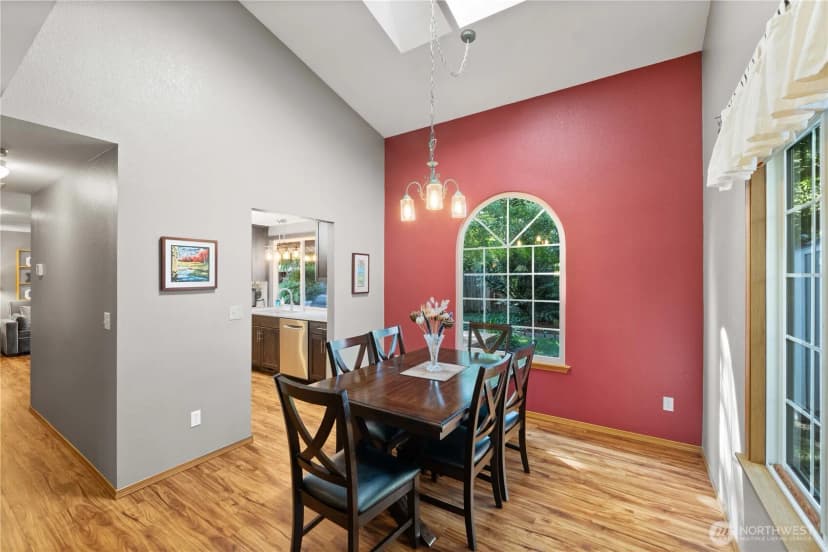 Property photo for 1809 Oak Avenue Ne, Olympia photo 8