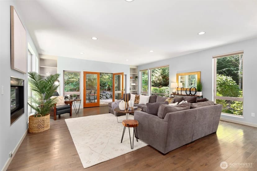 Property photo for 9310 Hemlock Avenue Ne, Bainbridge Island photo 6