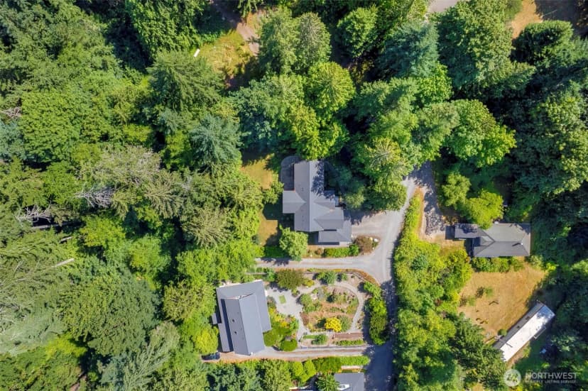 Property photo for 9310 Hemlock Avenue Ne, Bainbridge Island photo 23