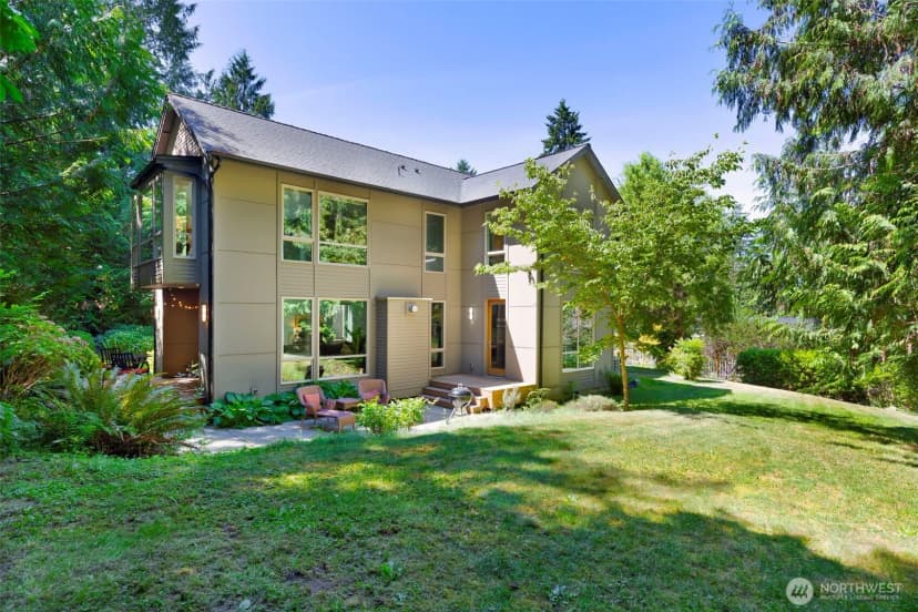 Property photo for 9310 Hemlock Avenue Ne, Bainbridge Island photo 24