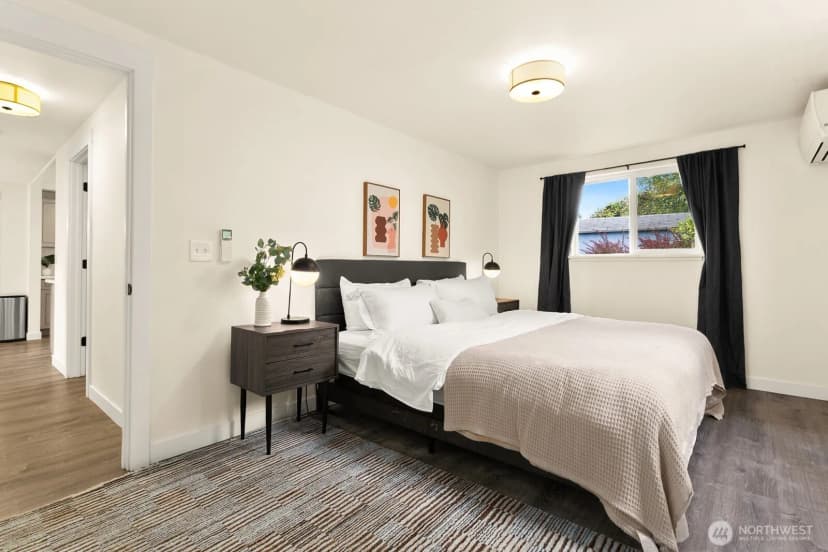 Property photo for 2802 S Orcas Street, Seattle photo 12