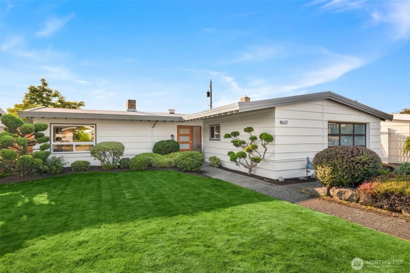 Property photo for 8637 21st Avenue Nw, Seattle photo 32