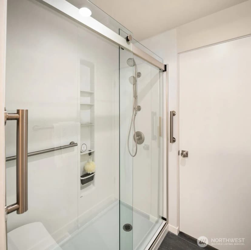 Property photo for 8637 21st Avenue Nw, Seattle photo 19