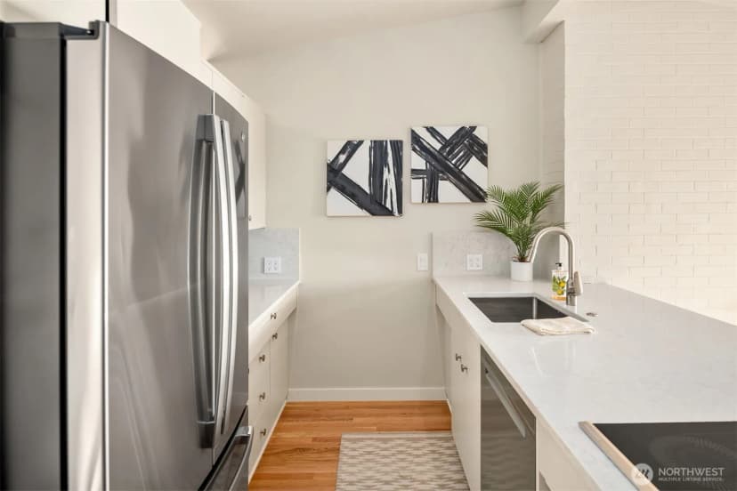 Property photo for 8637 21st Avenue Nw, Seattle photo 14