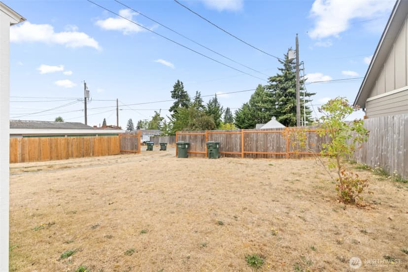 Property photo for 1415 E 4th Street, Port Angeles photo 35