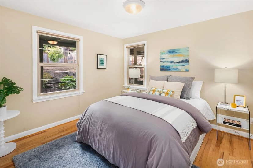 Property photo for 5549 39th Avenue Ne, Seattle photo 14