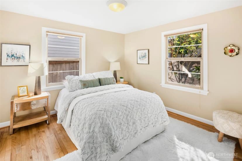 Property photo for 5549 39th Avenue Ne, Seattle photo 11