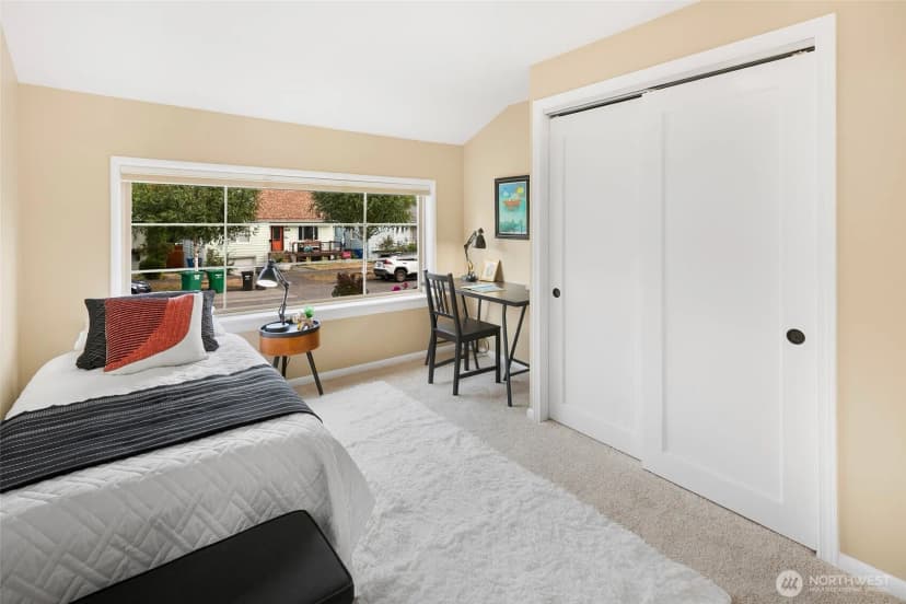 Property photo for 5549 39th Avenue Ne, Seattle photo 17