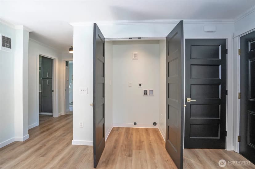 Property photo for 15512 Elm Street E, Sumner photo 8