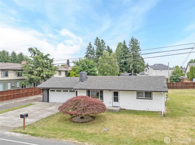 Property photo for 15512 Elm Street E, Sumner photo 3