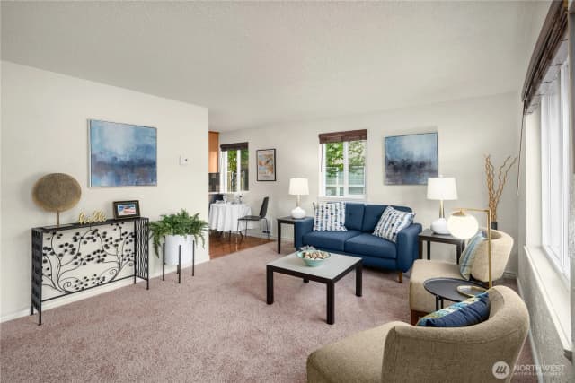 Property photo for 12853 Occidental Avenue S, Burien photo 5