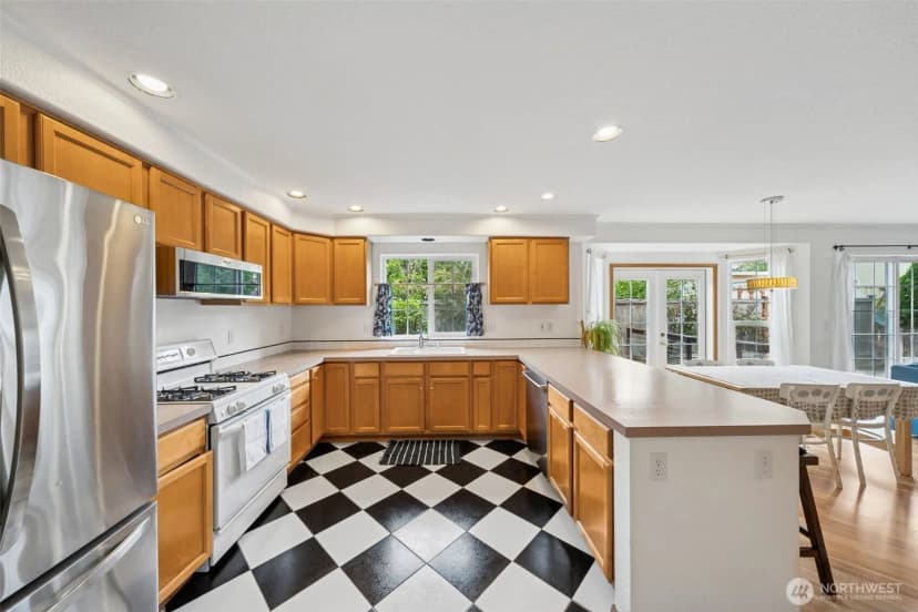 Property photo for 803 Edison Street Se, Olympia photo 8
