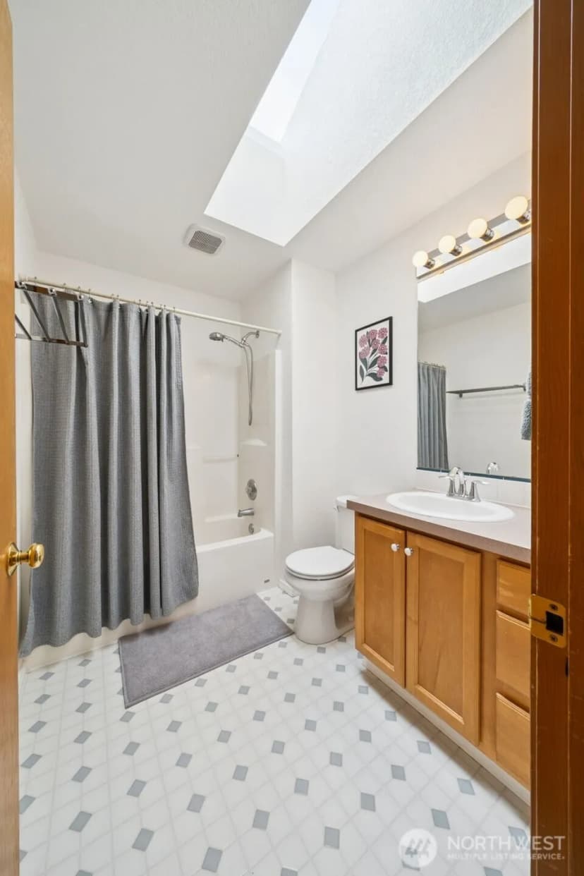 Property photo for 803 Edison Street Se, Olympia photo 22
