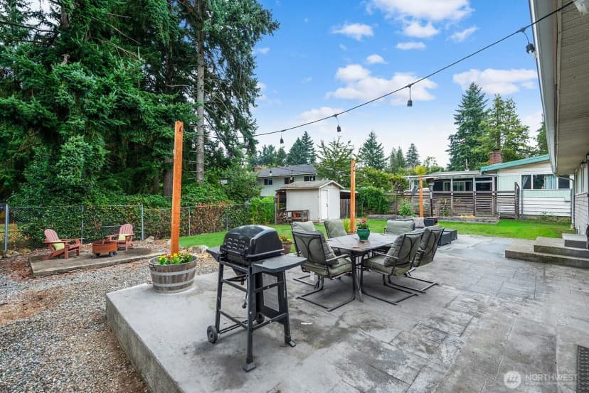 Property photo for 320 S 120th Street, Burien photo 22
