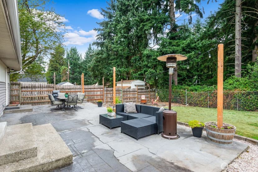Property photo for 320 S 120th Street, Burien photo 21