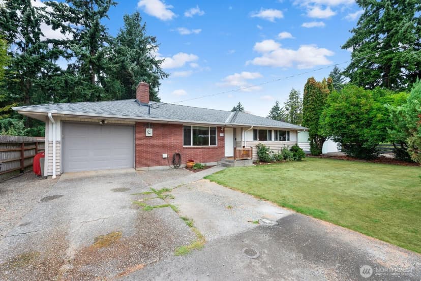 Property photo for 320 S 120th Street, Burien photo 27