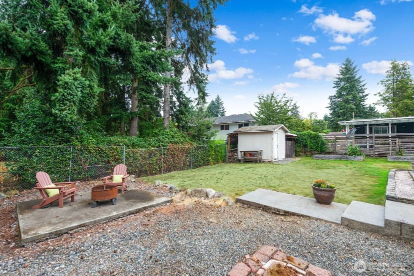 Property photo for 320 S 120th Street, Burien photo 24