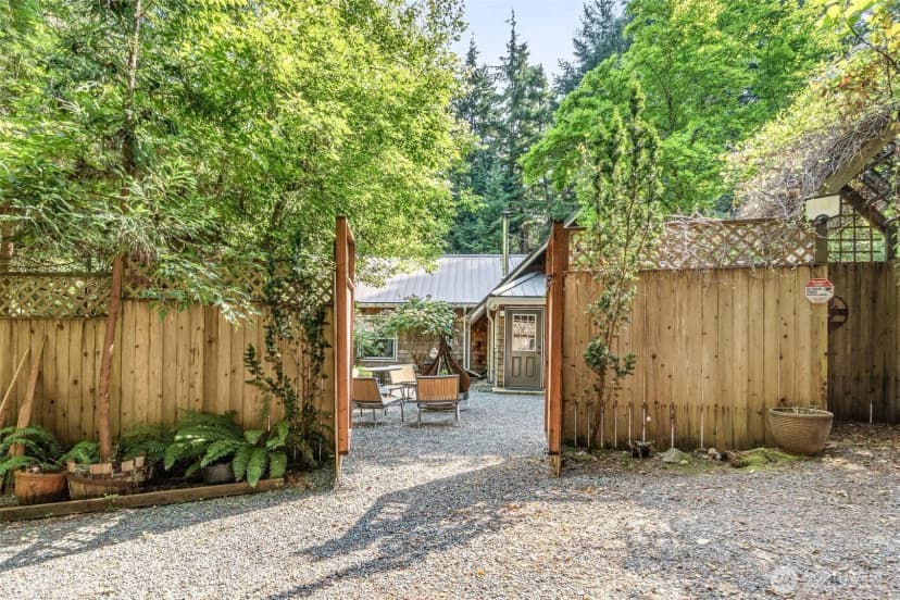 Property photo for 3653 Rabbit Run Road, Langley photo 35