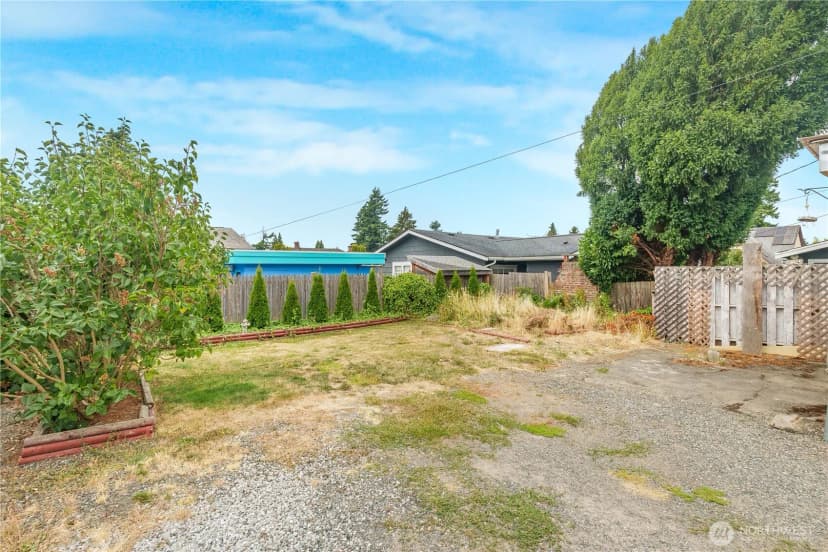 Property photo for 710 W North St, Bellingham photo 34