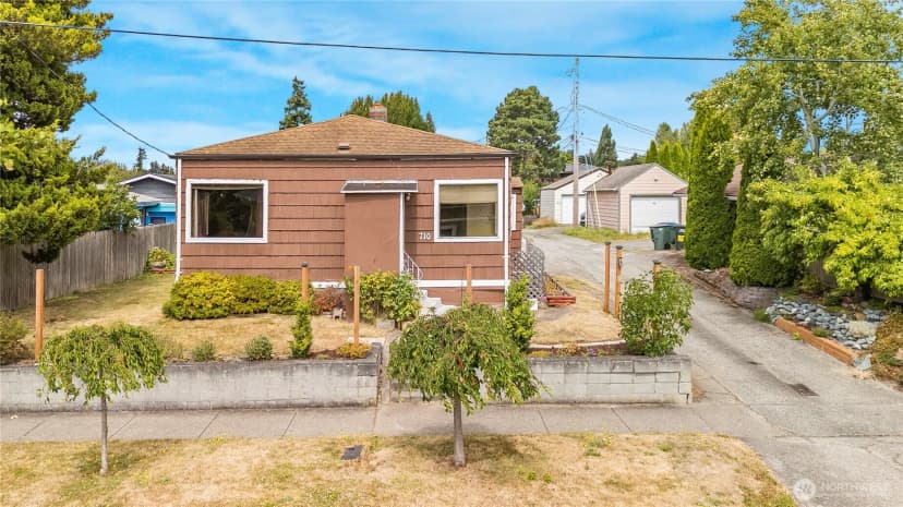 Property photo for 710 W North St, Bellingham
