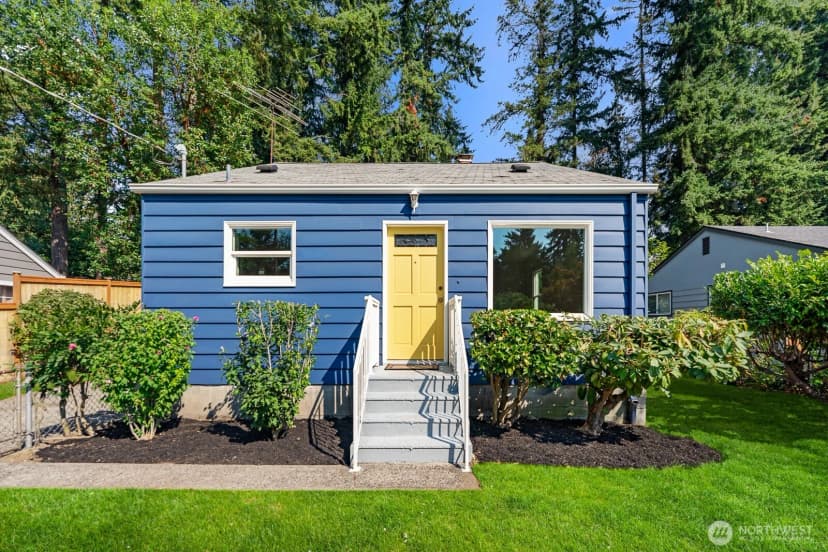 Property photo for 13726 23rd Avenue Ne, Seattle photo 28