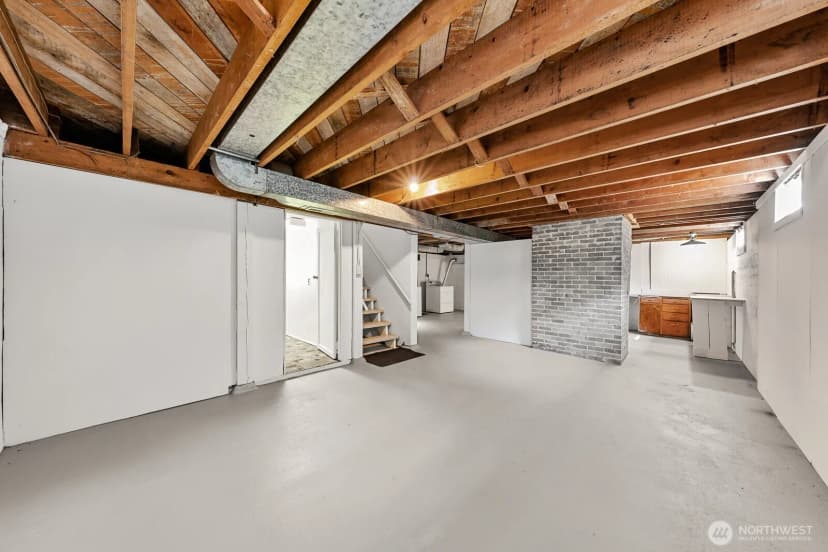Property photo for 13726 23rd Avenue Ne, Seattle photo 16