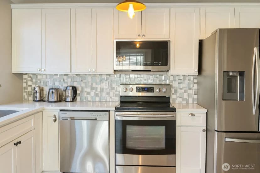 Property photo for 1723 Sw 324th Street, Federal Way photo 6