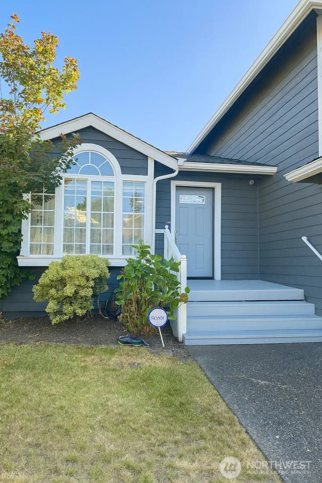Property photo for 1723 Sw 324th Street, Federal Way photo 3