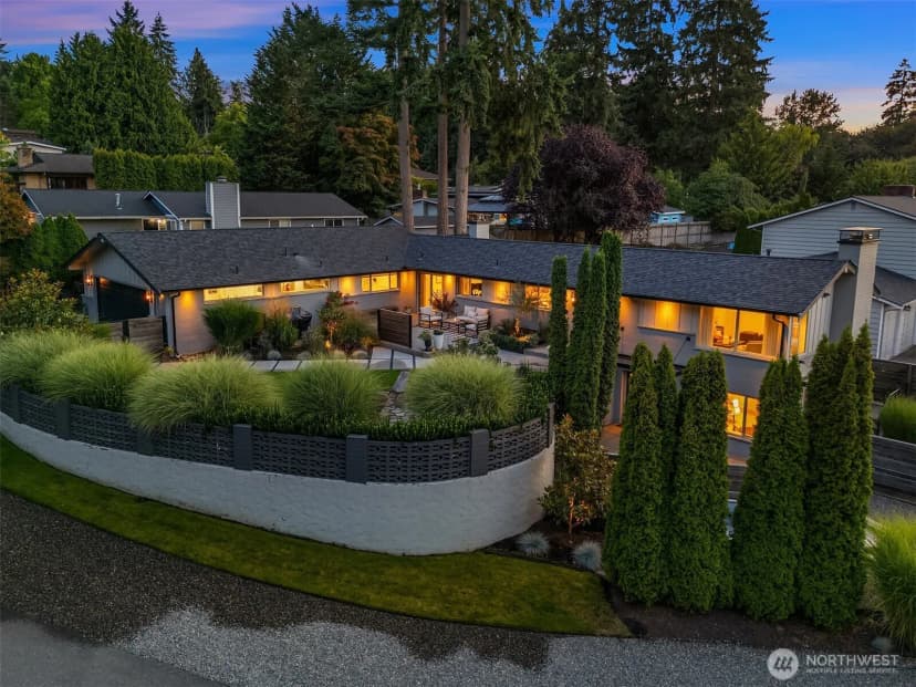 Property photo for 15925 70th Avenue Ne, Kenmore photo 35
